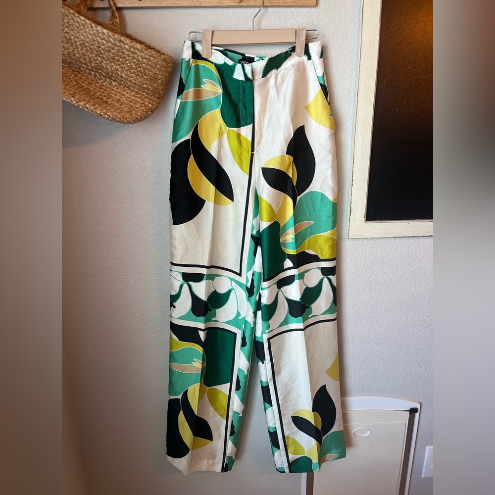 ZARA High Rise Wide Leg Abstract Multicolor Polyester Pants Size XS NWT